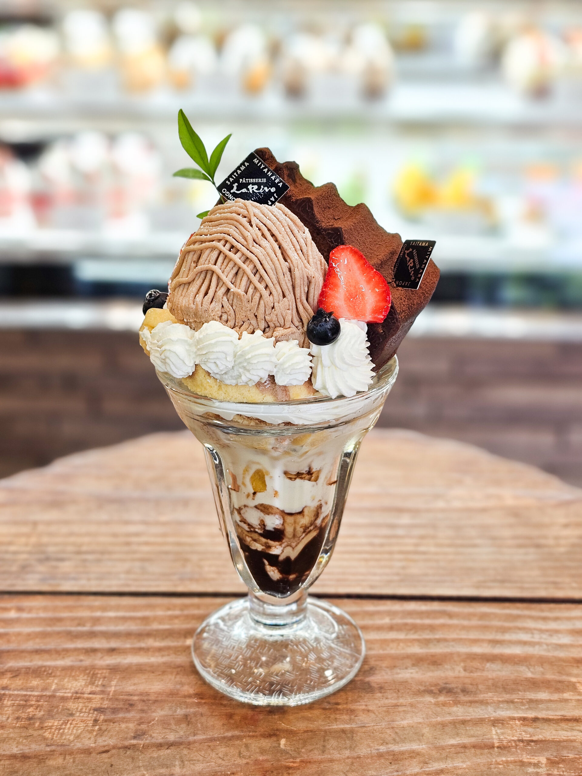 おまかせケーキパフェ